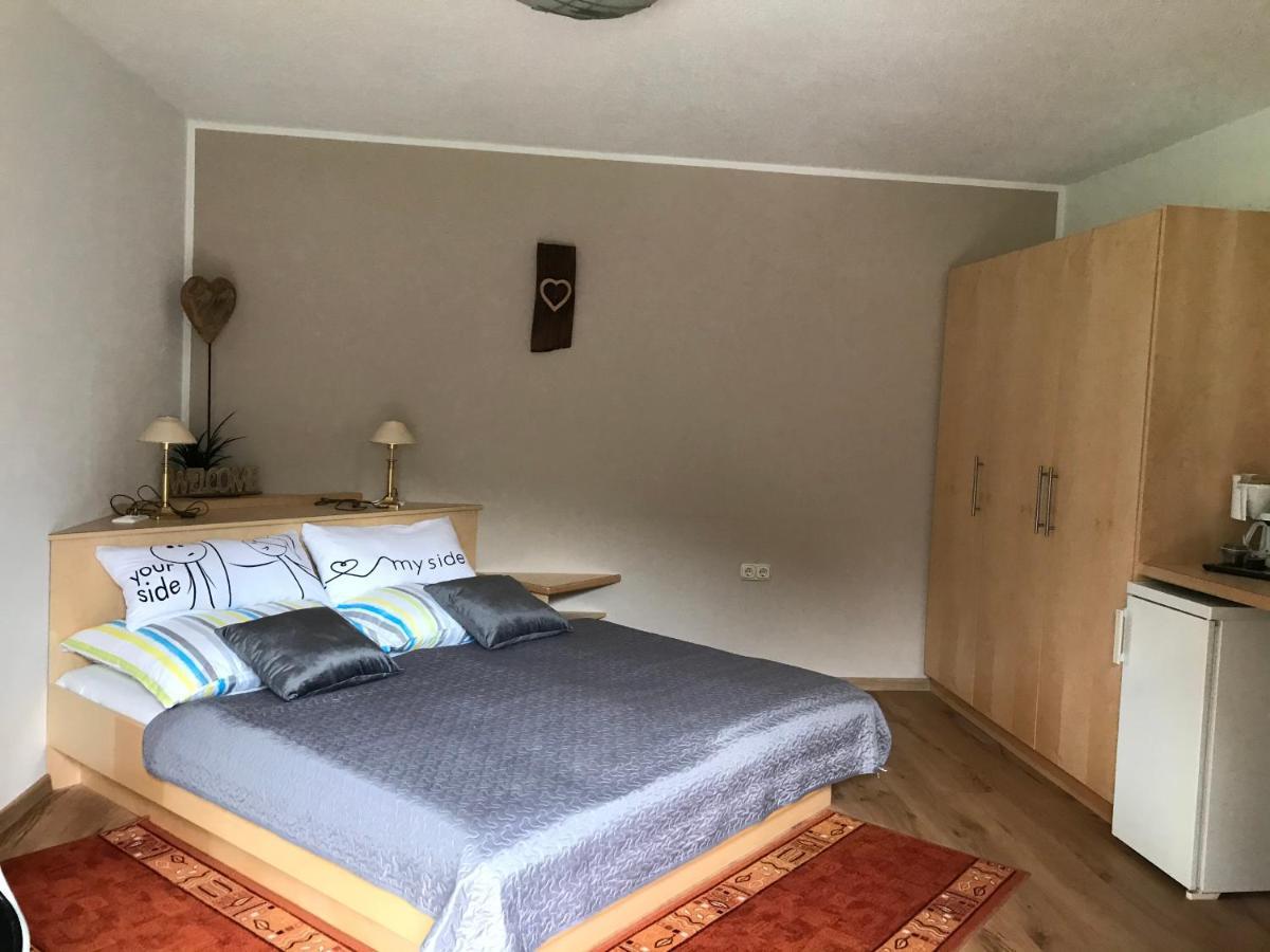 Gaestehaus Hanser Virgen Extérieur photo