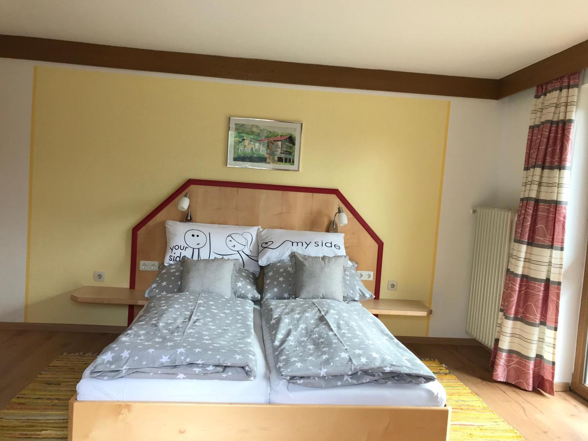 Gaestehaus Hanser Virgen Chambre photo