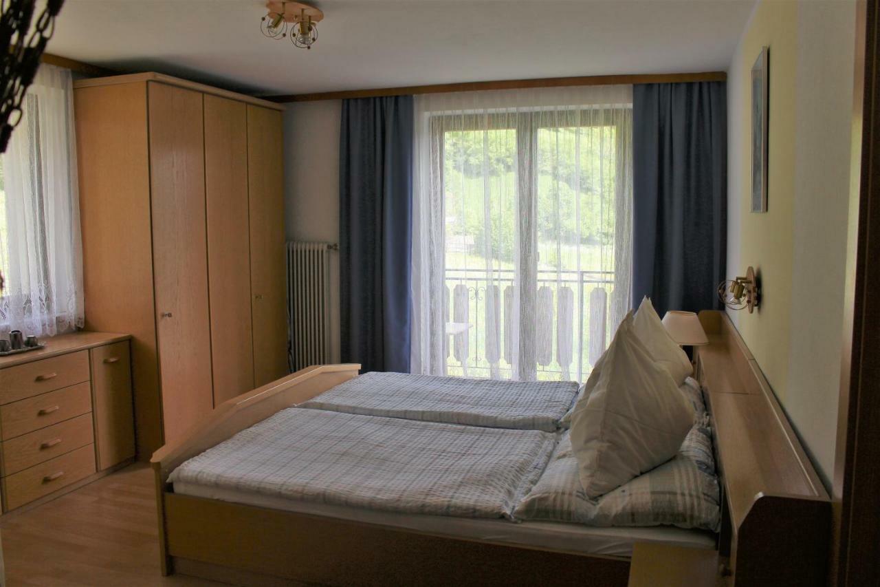 Gaestehaus Hanser Virgen Extérieur photo
